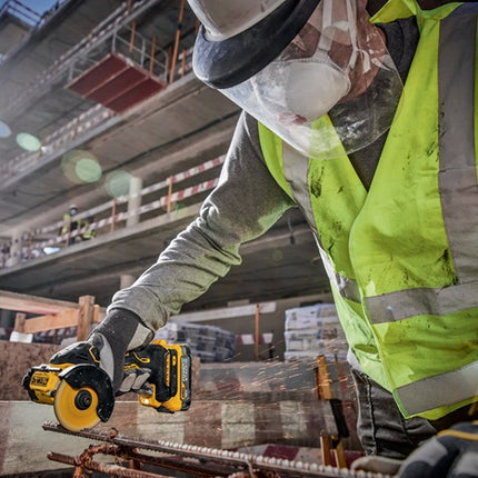 Taglierina multimateriale a batteria Dewalt DCS438N ( 8001414501 ) 18 V