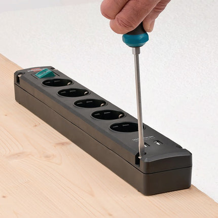 Brennenstuhl Steckdosenleiste Bremounta ( 8000594293 ) 5-fach Kabel-L.3m m.Kinderschutz