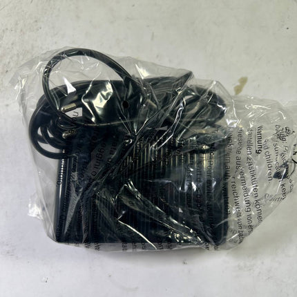 Singer 2263 Tradition Naehmaschine 70 Watt 750 U min 4 mm Stichlaenge 5 mm Stichbreite Neuwertig 3 - toolbrothers