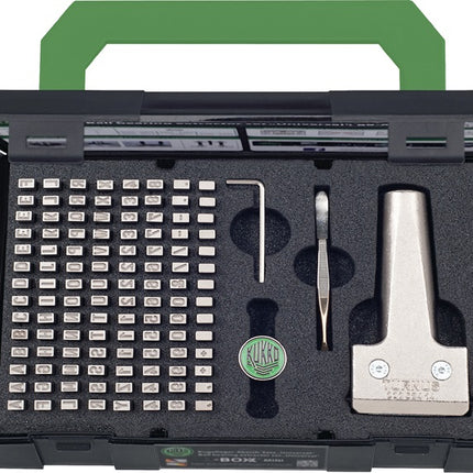 KUKKO Schlagzahlen-/Schlagbuchstabensatz 333 120-teilig mit Typenhalter ( 4000871985 )